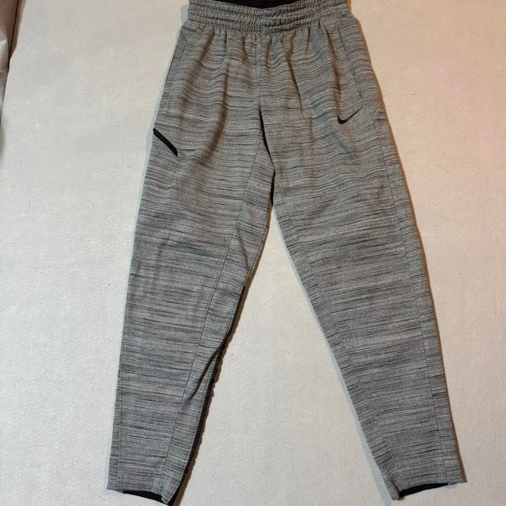 Nike Men's Grey Joggers-tracksuits